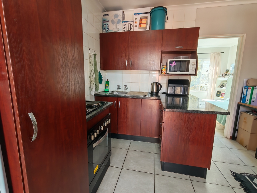 1 Bedroom Property for Sale in Die Bult North West